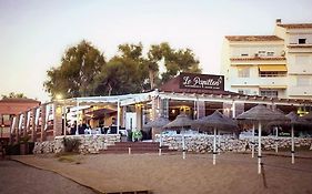 Golden Hour Beachfront Apartment Marbella